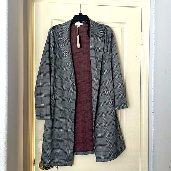 plaid trench coat! brand new with tags and no imperfections. never been worn! - Picture 1 of 2